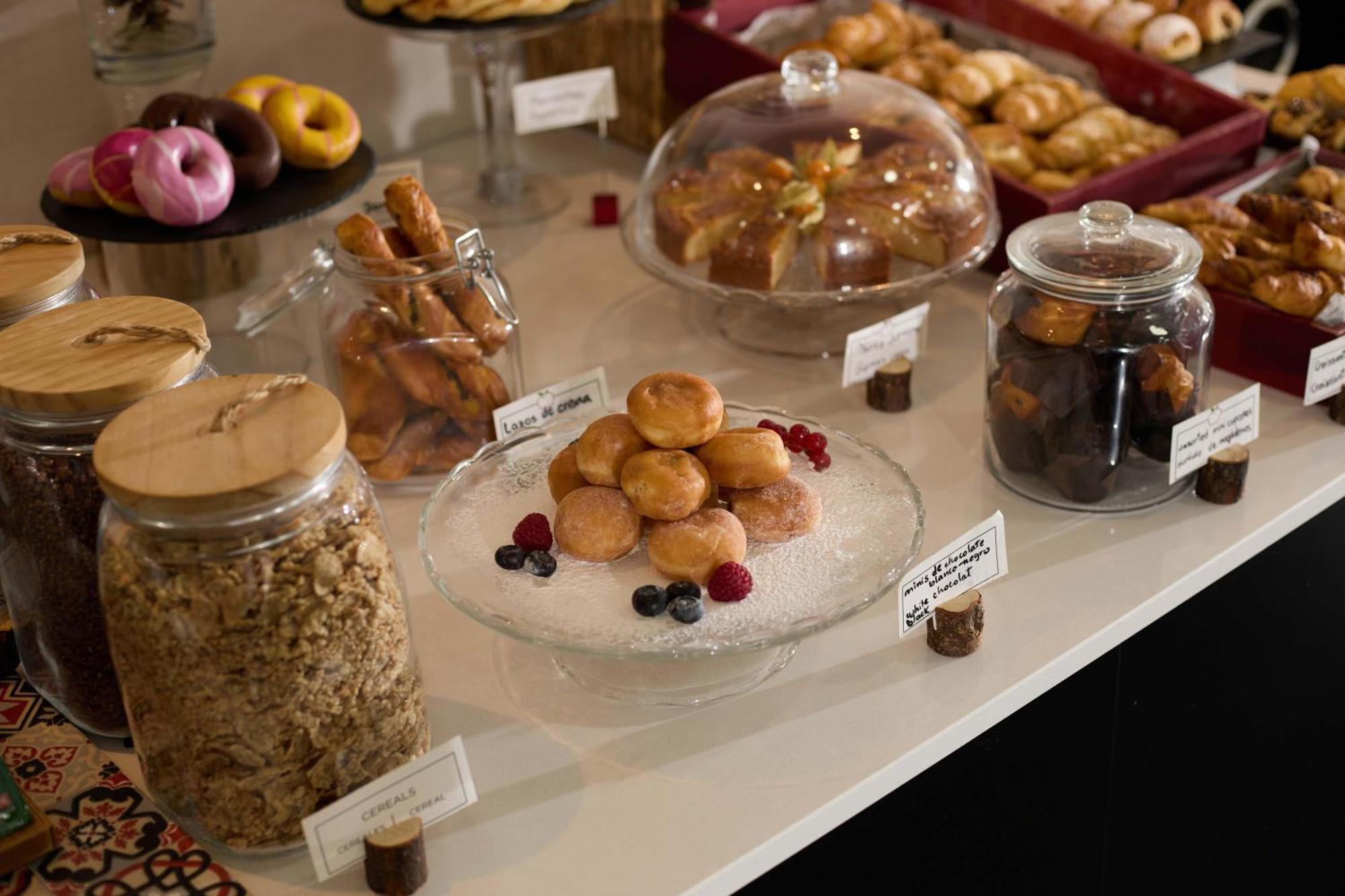 1881 Barcelona Gran Rosellon Hotel Ngoại thất bức ảnh