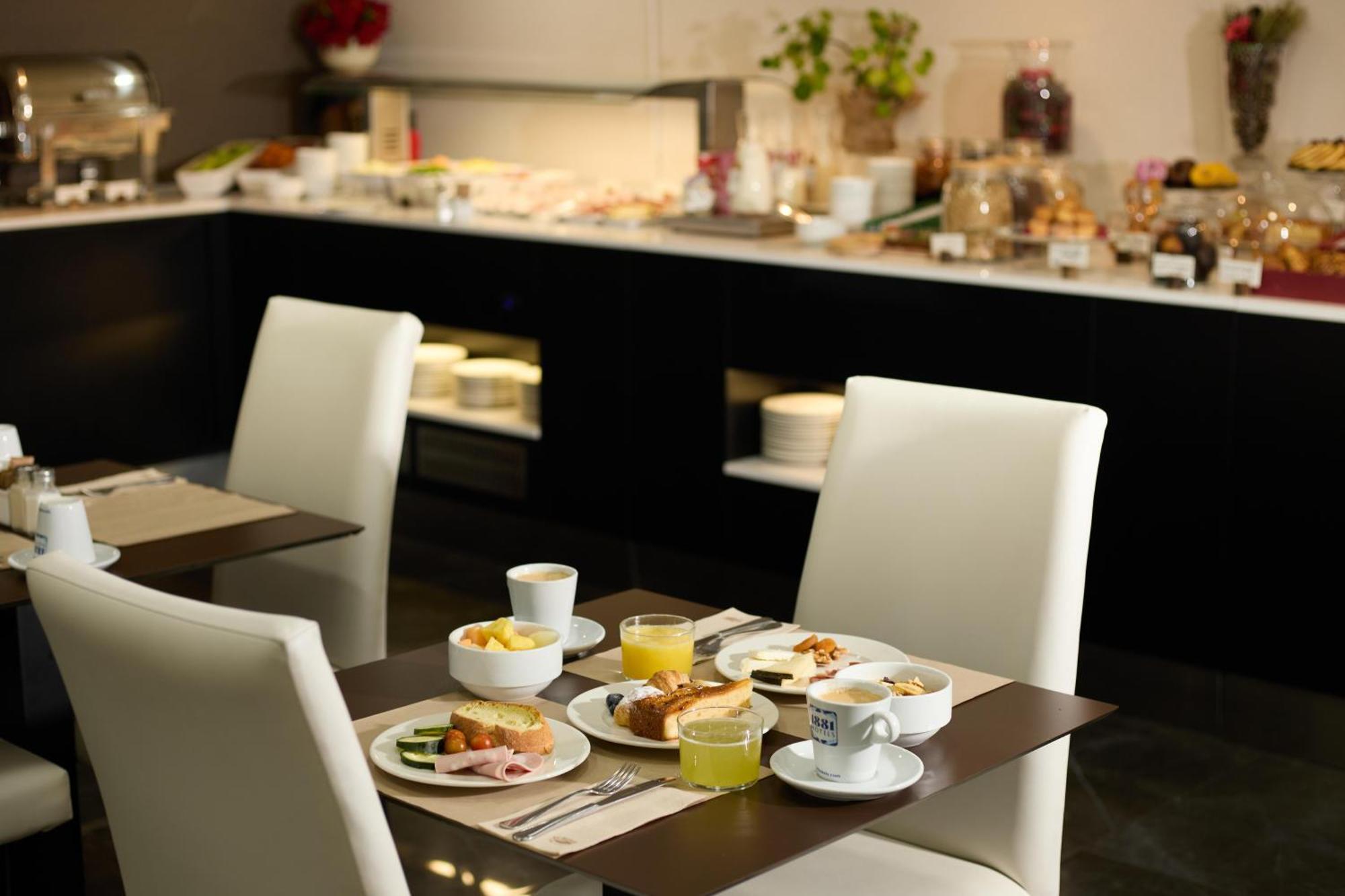 1881 Barcelona Gran Rosellon Hotel Ngoại thất bức ảnh