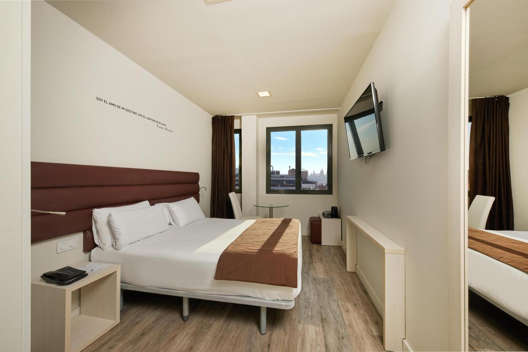 1881 Barcelona Gran Rosellon Hotel Ngoại thất bức ảnh